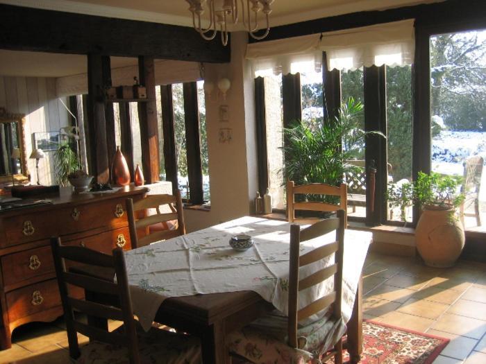 Bed and Breakfast Les Pierres Blanches Bonneuil-Matours Zewnętrze zdjęcie